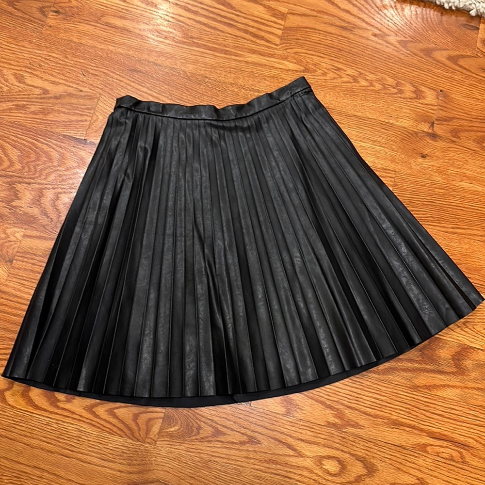 J Crew black pleated leather mini skirt